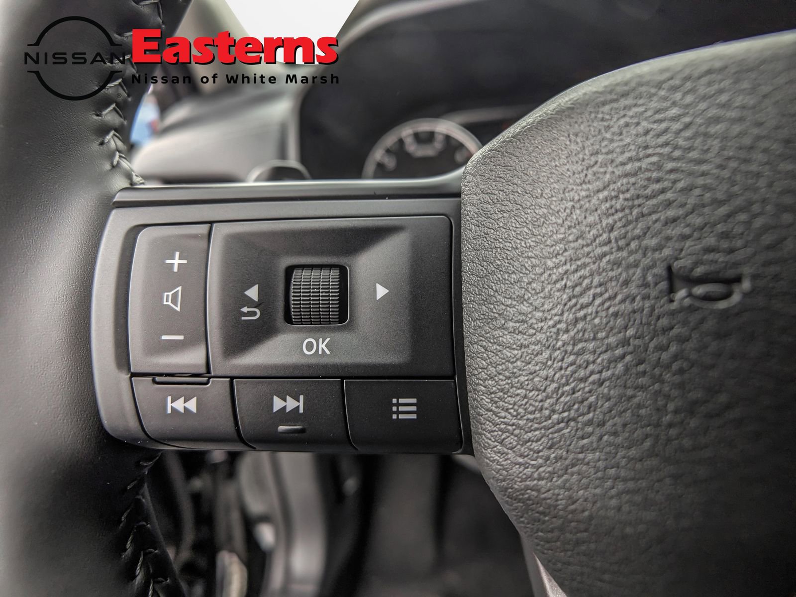 New 2026 Nissan Rogue SV image 18