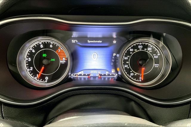 Used 2021 Jeep Cherokee Trailhawk w/ Sun & Sound Group image 13