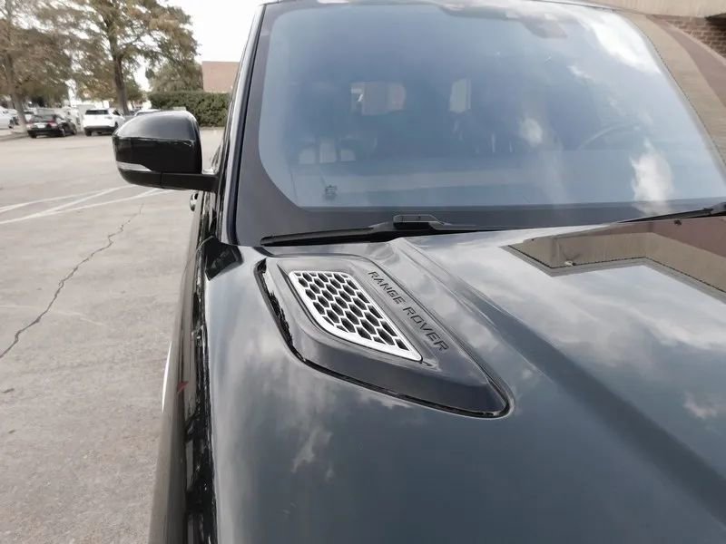 Used 2017 Land Rover Range Rover Sport HSE image 12