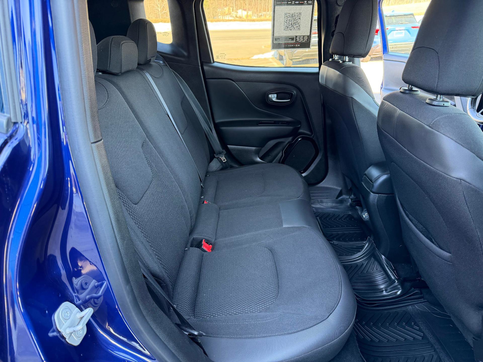 Used 2018 Jeep Renegade Altitude image 35