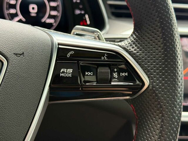 Used 2021 Audi RS 6 image 32