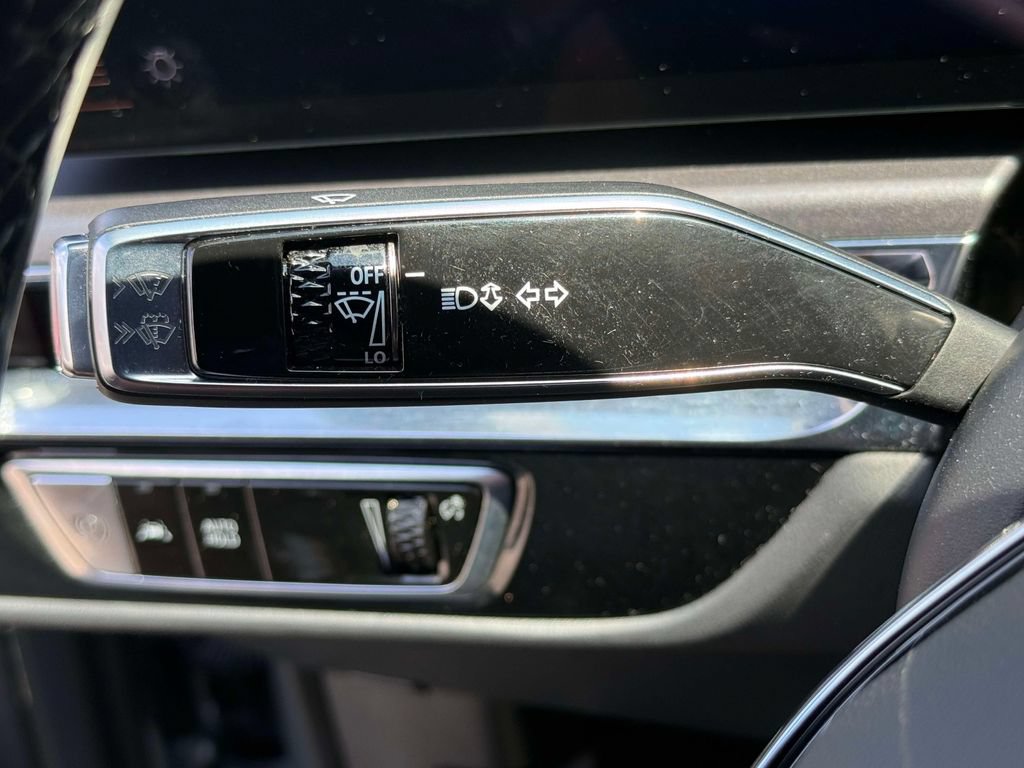 Used 2024 Cadillac Lyriq Tech w/ Driver Assist Package AWD/4WD image 29