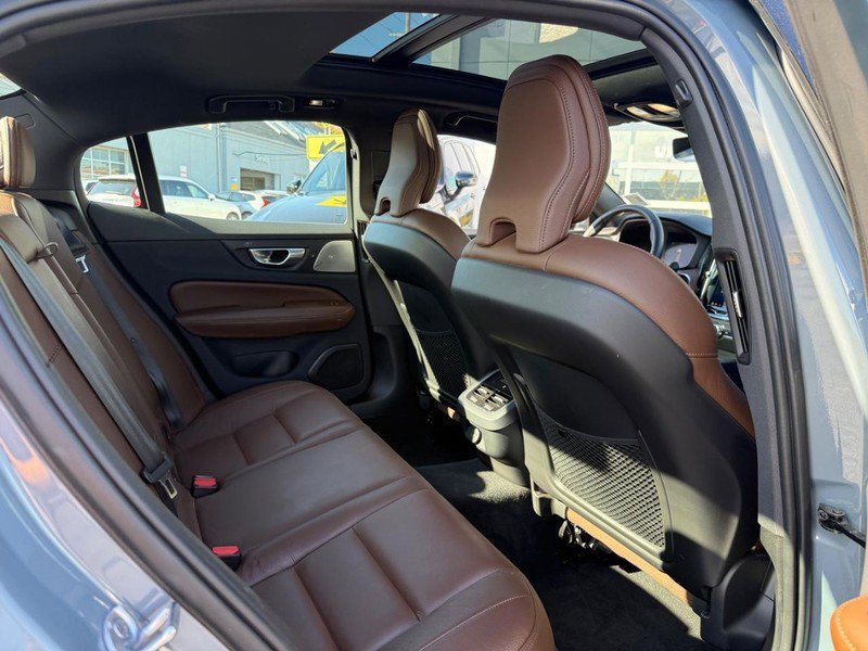 Certified 2024 Volvo S60 B5 Ultimate image 11