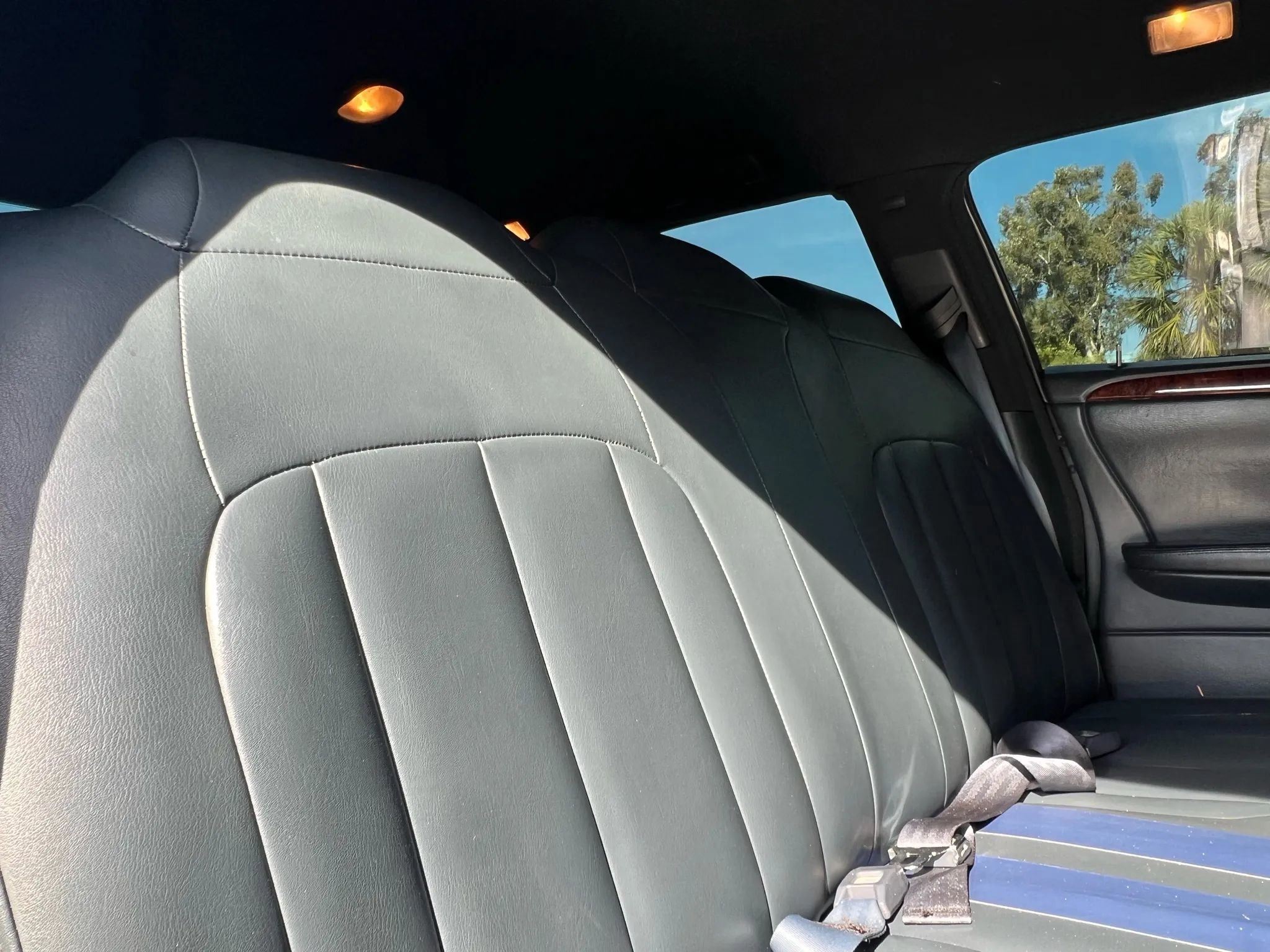 Used 2006 Cadillac DTS FWD image 51