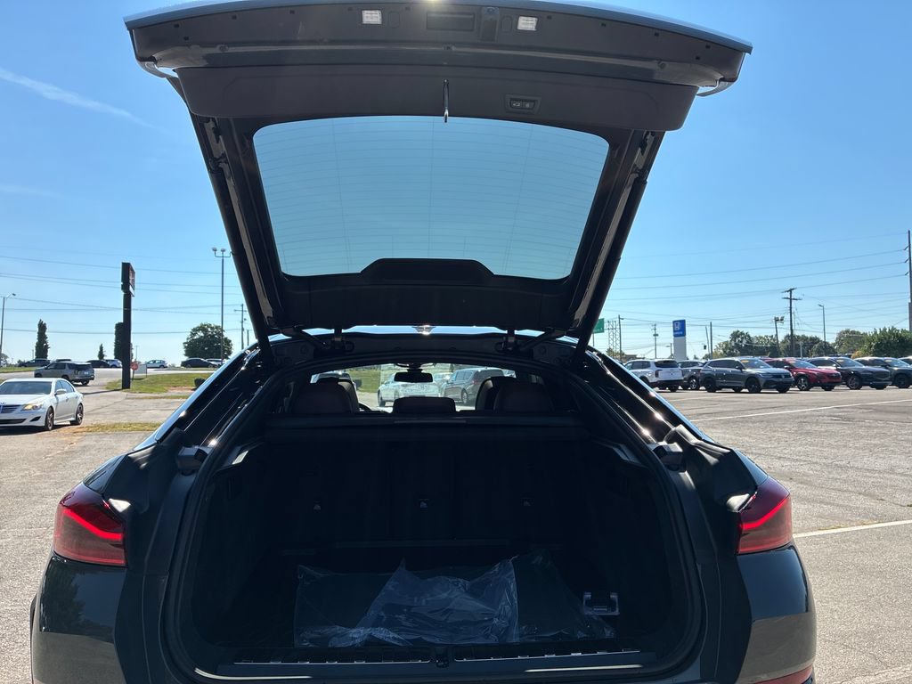 New 2027 BMW X6 xDrive40i AWD/4WD image 21