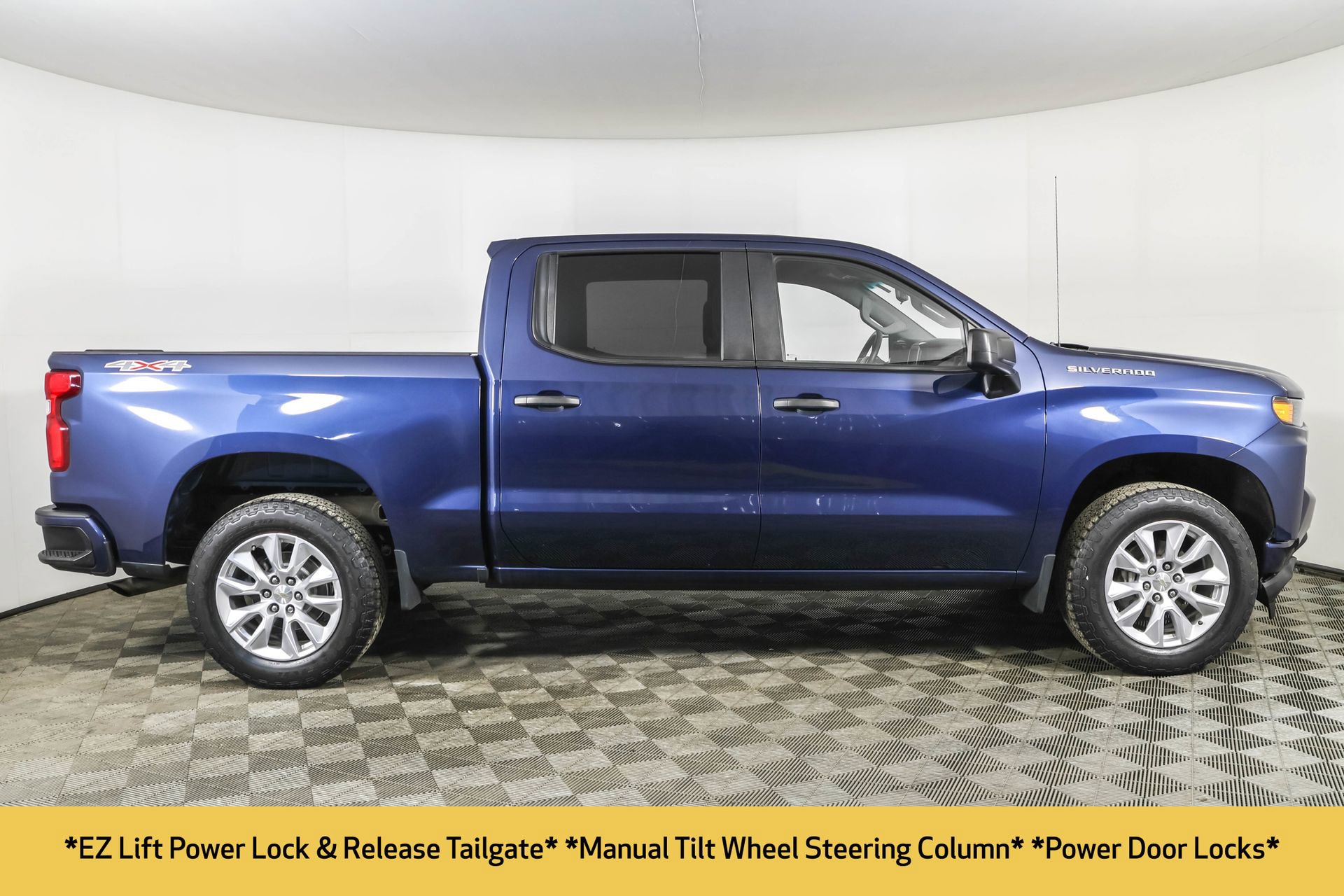 Used 2022 Chevrolet Silverado 1500 Custom w/ Safety Confidence Package image 15