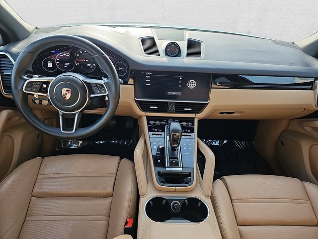 Used 2023 Porsche Cayenne image 9