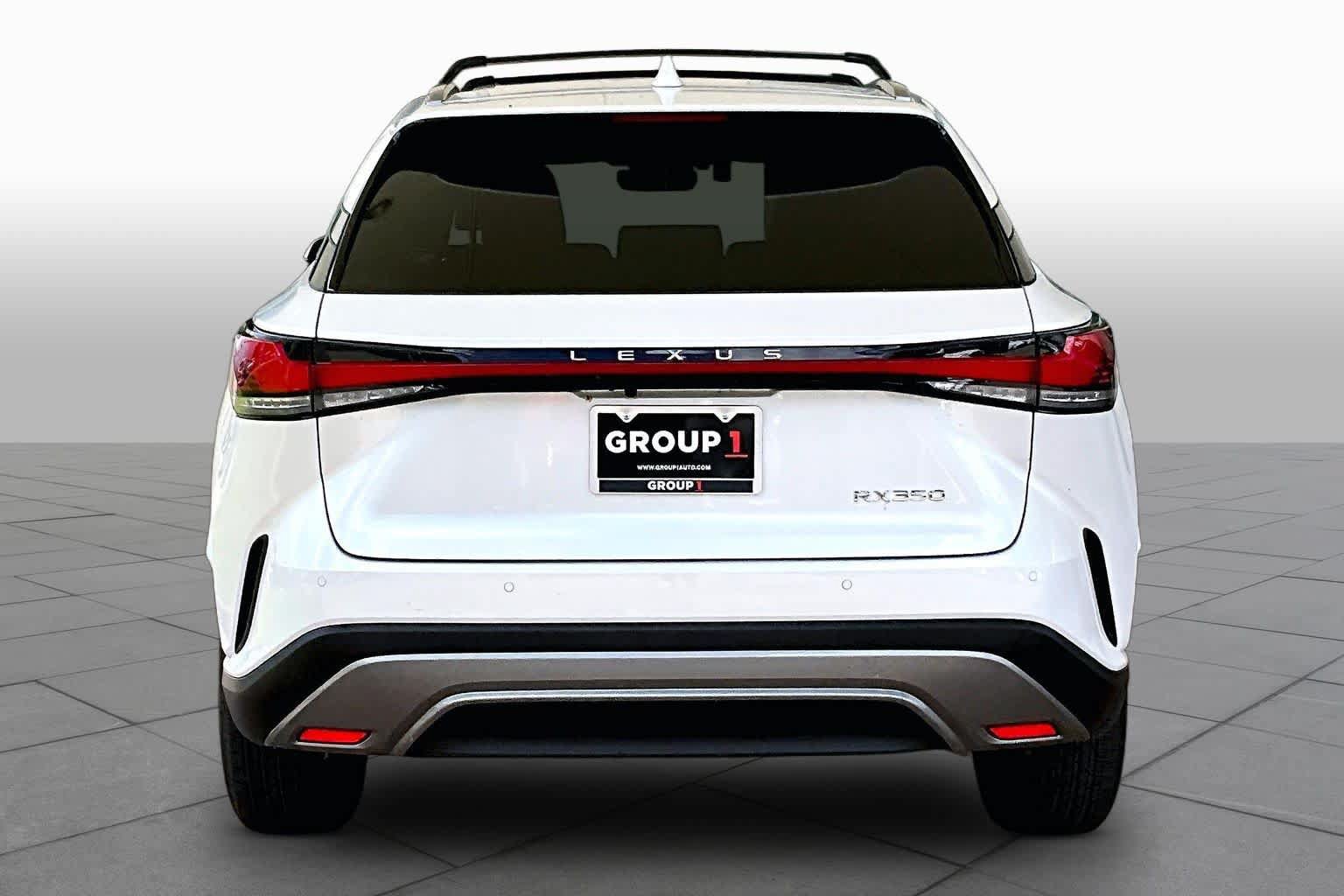 Used 2026 Lexus RX 350 Premium w/ Accessory Package (2T) FWD image 5