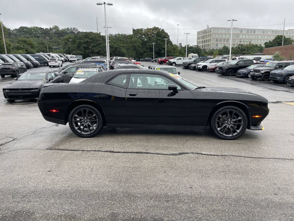 Used 2021 Dodge Challenger GT w/ Blacktop Package AWD/4WD image 7