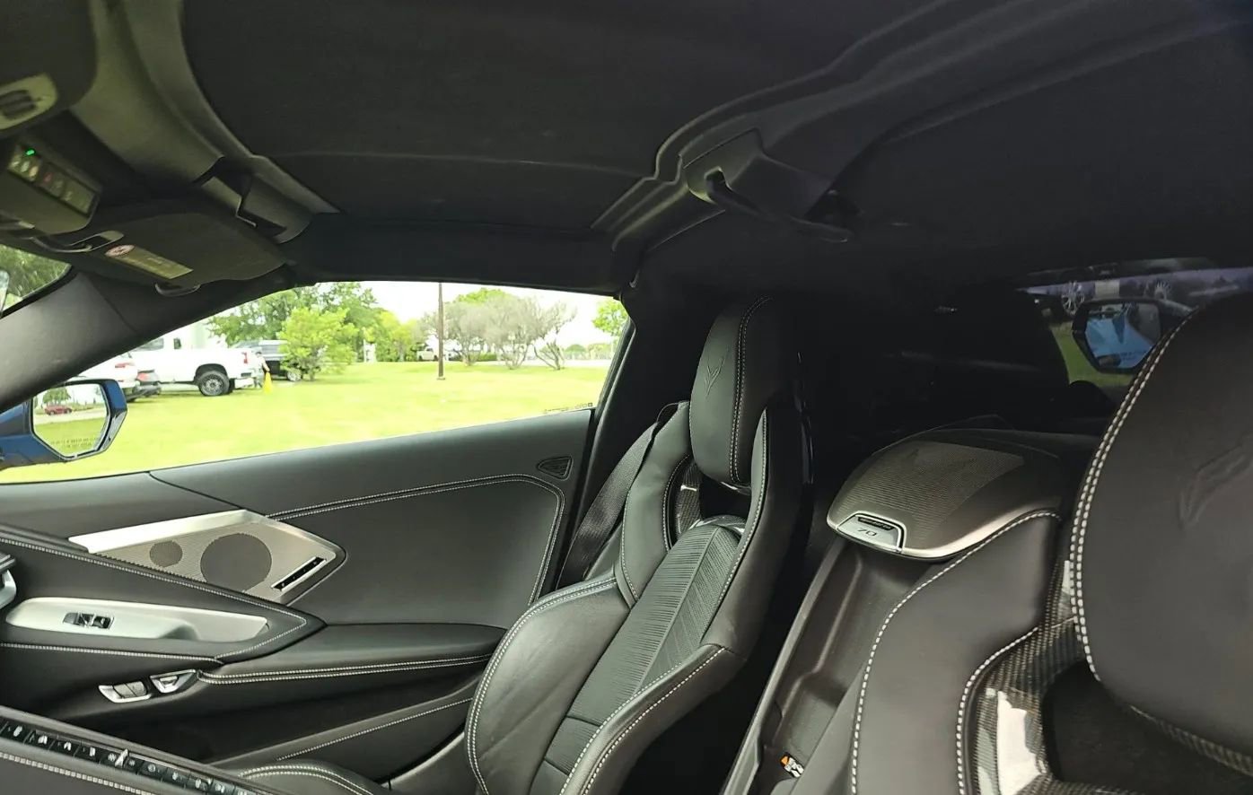 Used 2023 Chevrolet Corvette Stingray Preferred Cpe w/ Z51 Performance Package image 4