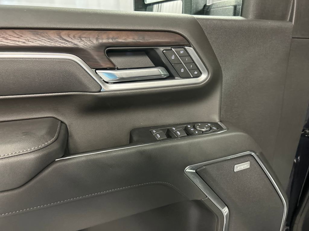 New 2026 GMC Sierra 2500 SLT w/ SLT Premium Package image 12