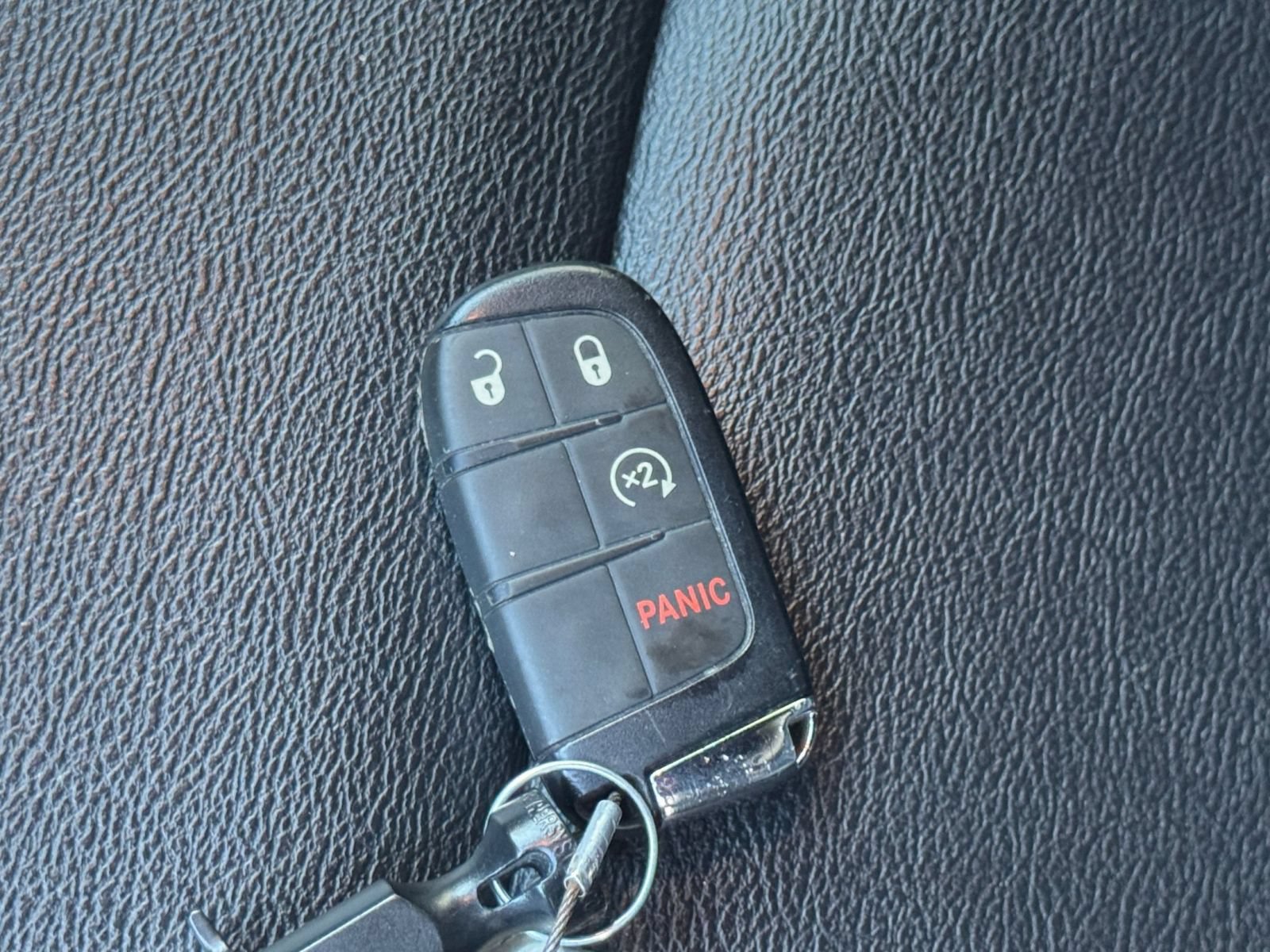 Used 2025 Jeep Compass Limited AWD/4WD image 24