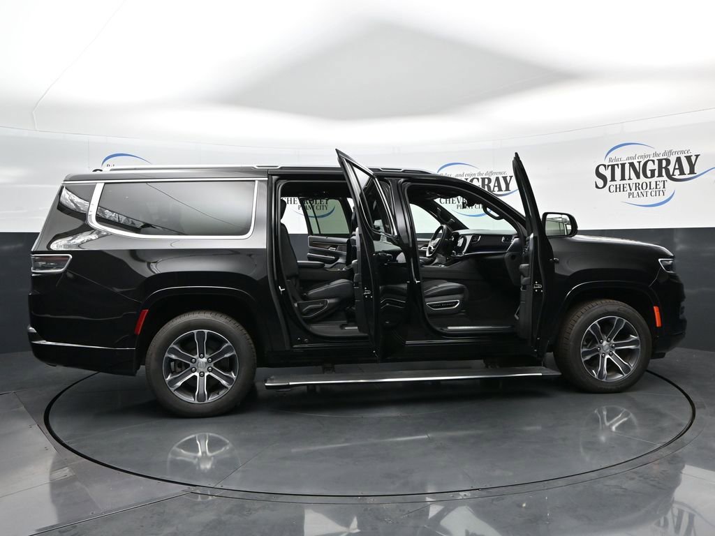Used 2024 Jeep Grand Wagoneer L 4WD image 27