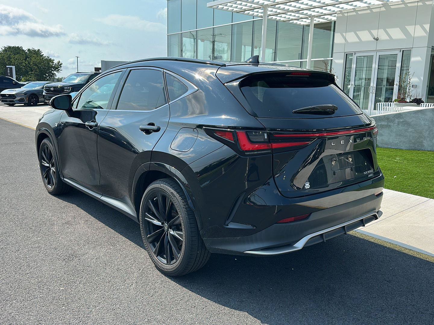 Used 2022 Lexus NX 350 F Sport w/ F Sport Cold Package AWD/4WD image 7
