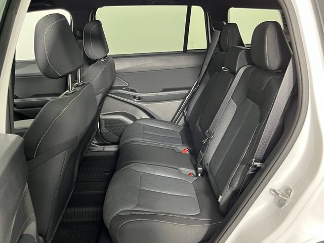 New 2026 Jeep Cherokee Laredo AWD/4WD image 24