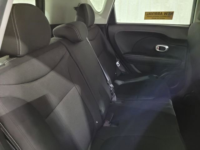 Used 2015 Kia Soul Base image 39