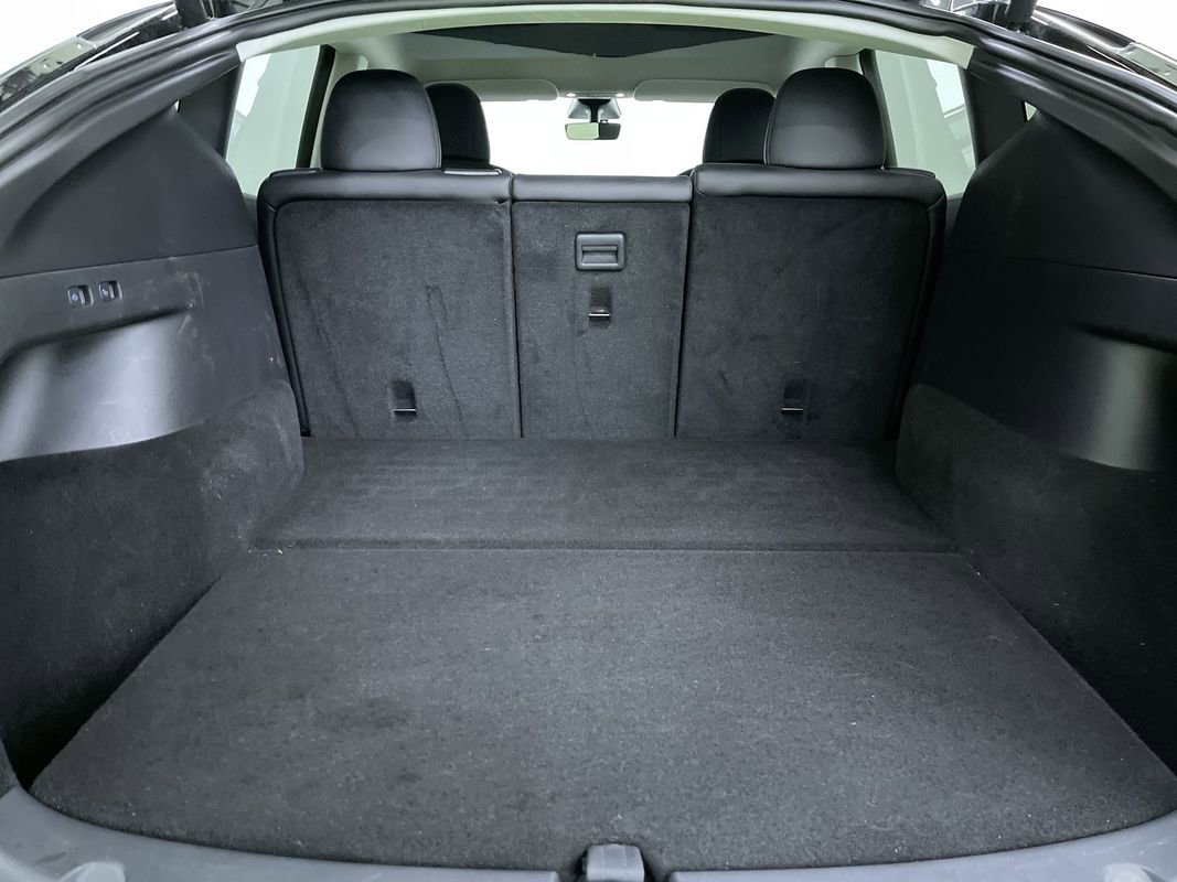 Used 2020 Tesla Model Y Performance image 28