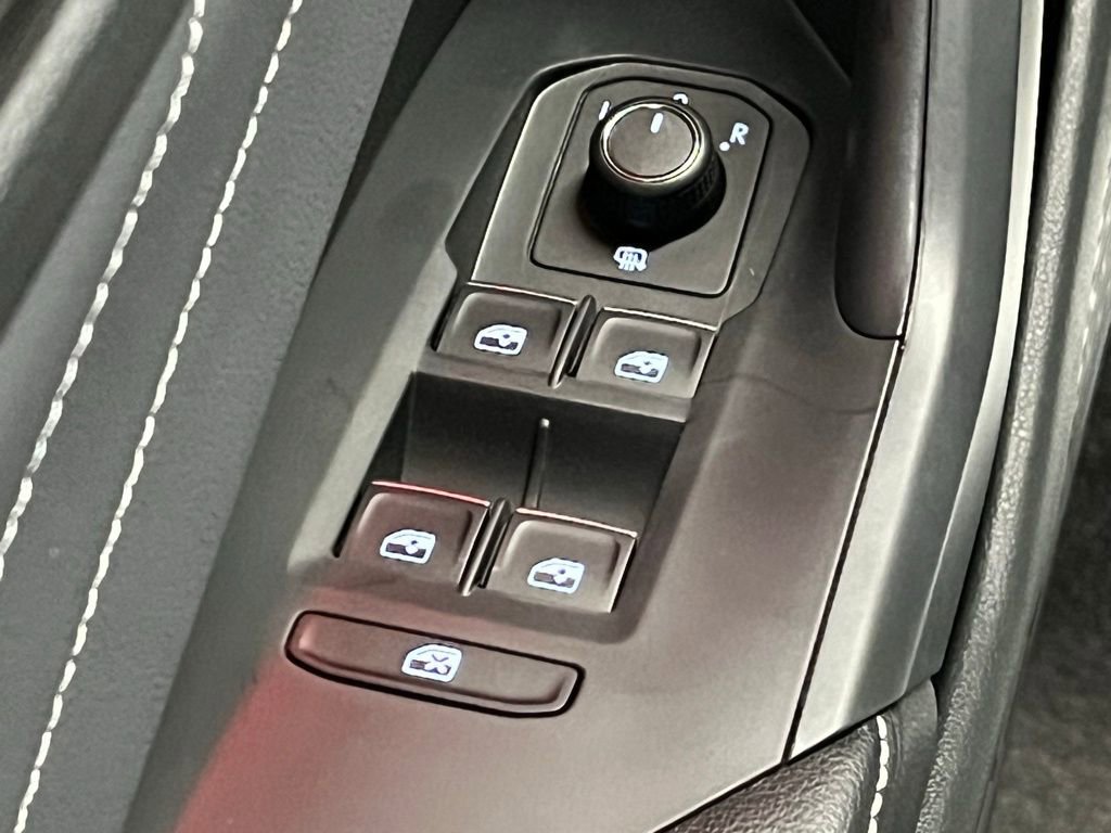 New 2026 Volkswagen Jetta SEL FWD image 18