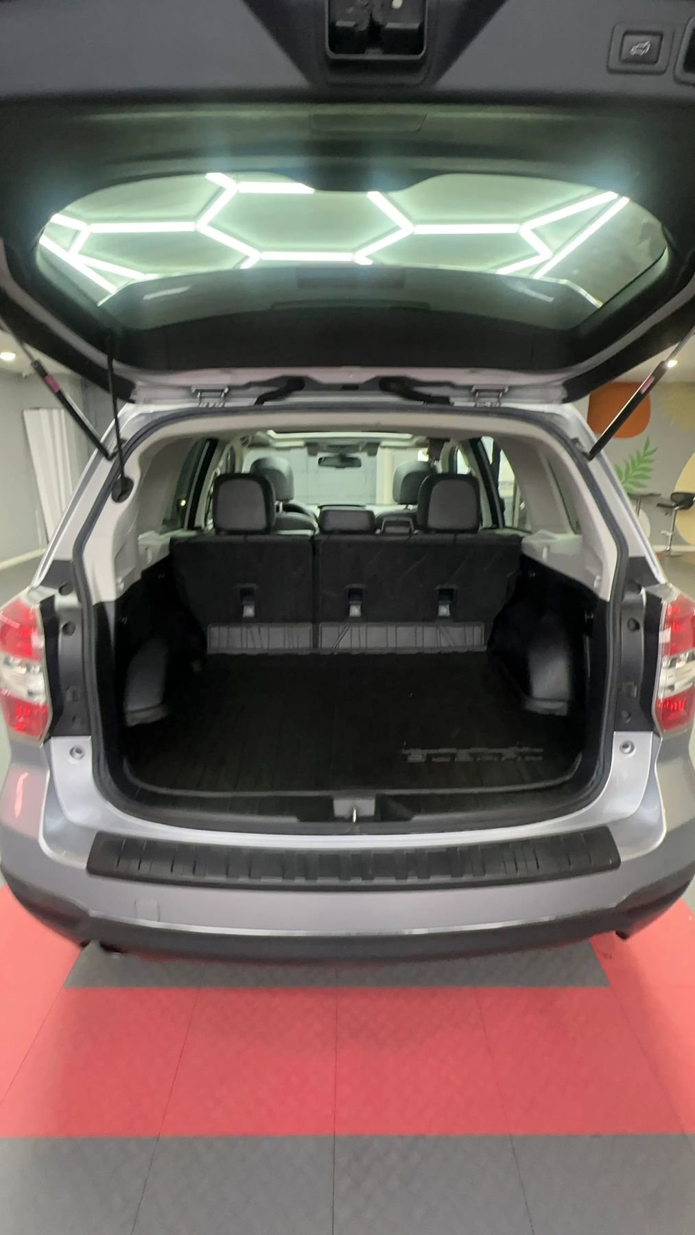 Used 2016 Subaru Forester 2.0XT Touring w/ Eyesight & Navigation System image 16