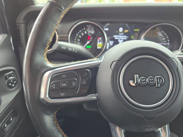 Used 2021 Jeep Wrangler Unlimited Sahara AWD/4WD image 12