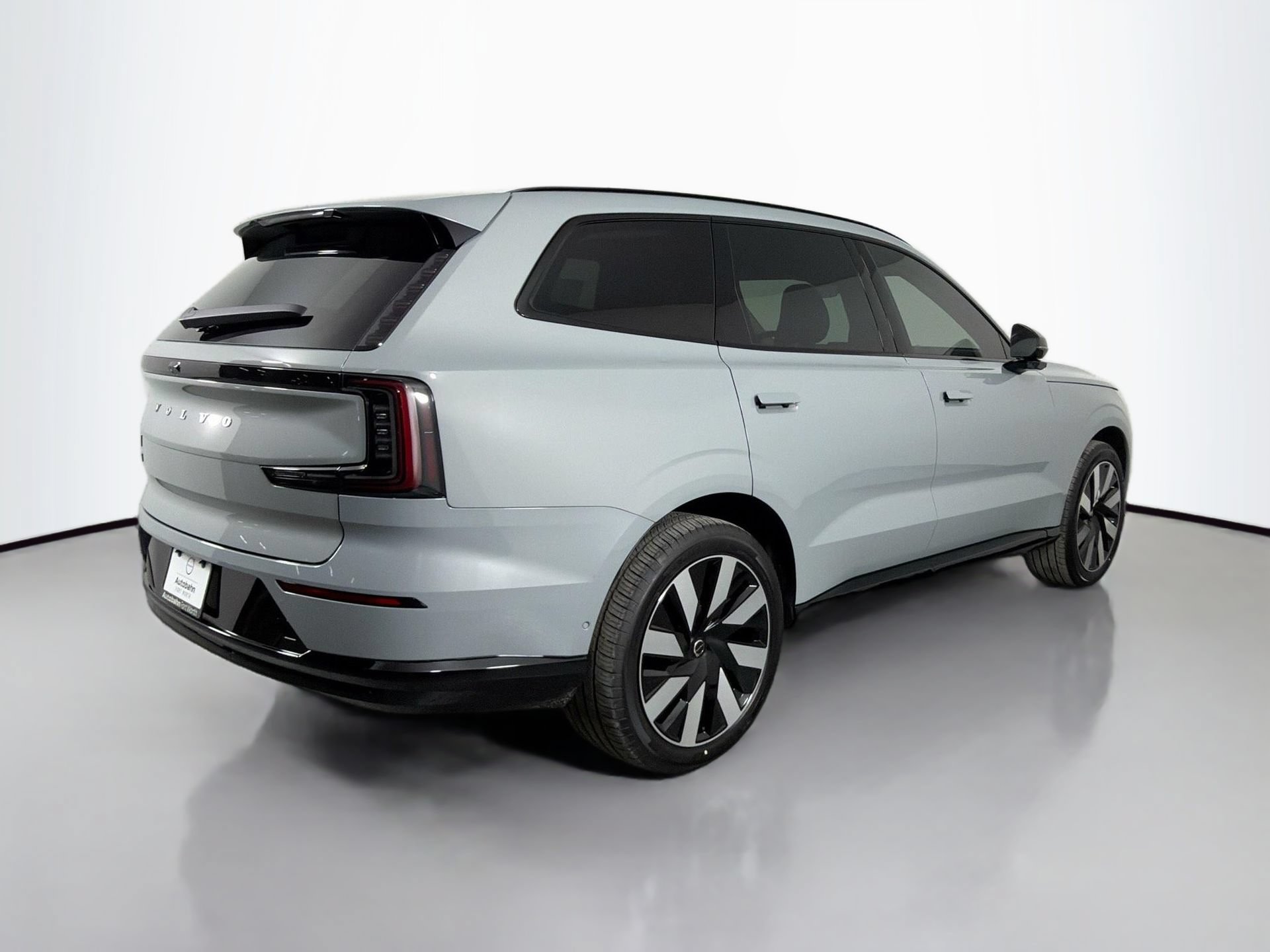 New 2026 Volvo EX90 Plus AWD/4WD image 5
