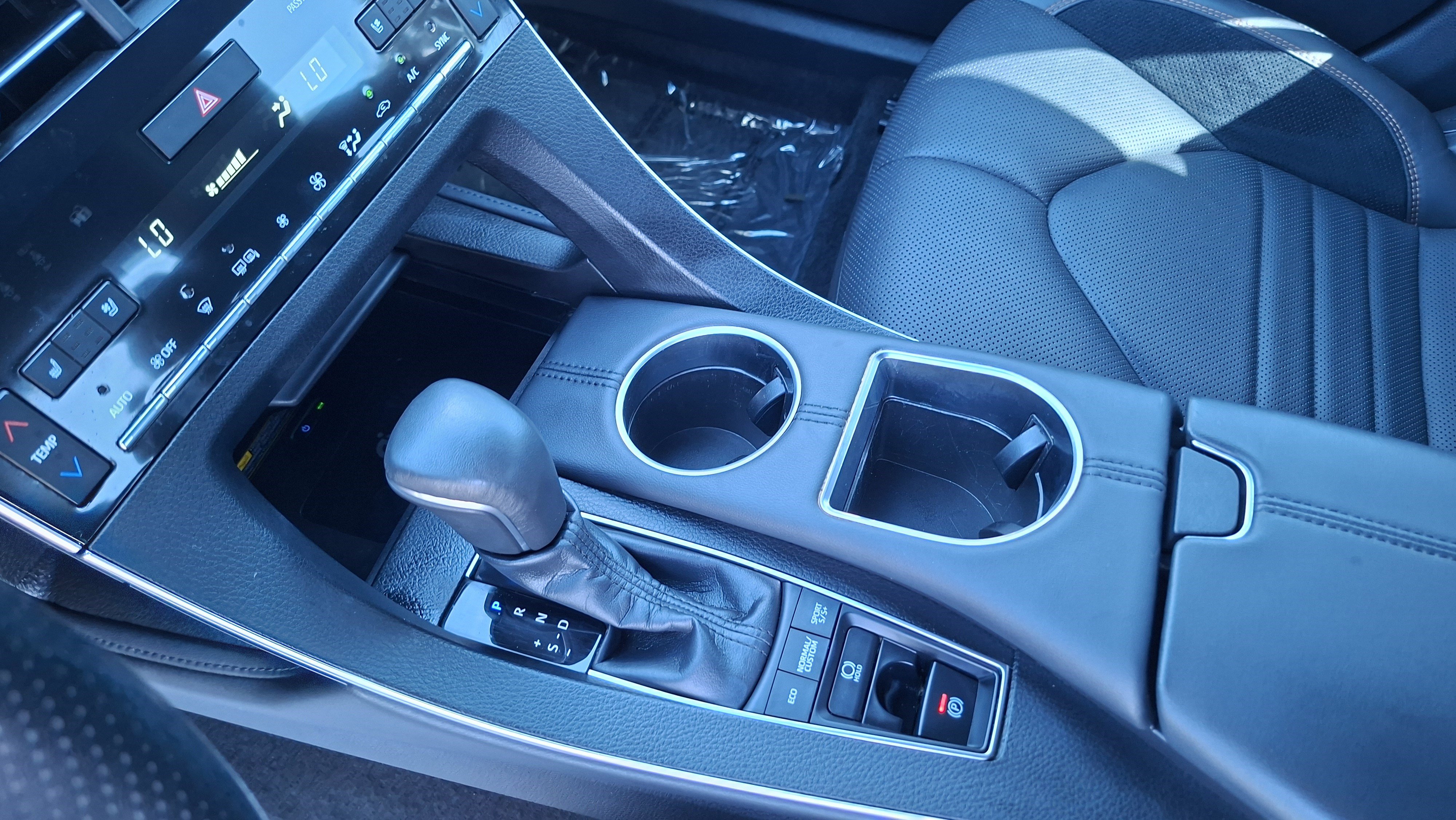 Used 2019 Toyota Avalon Touring FWD image 15