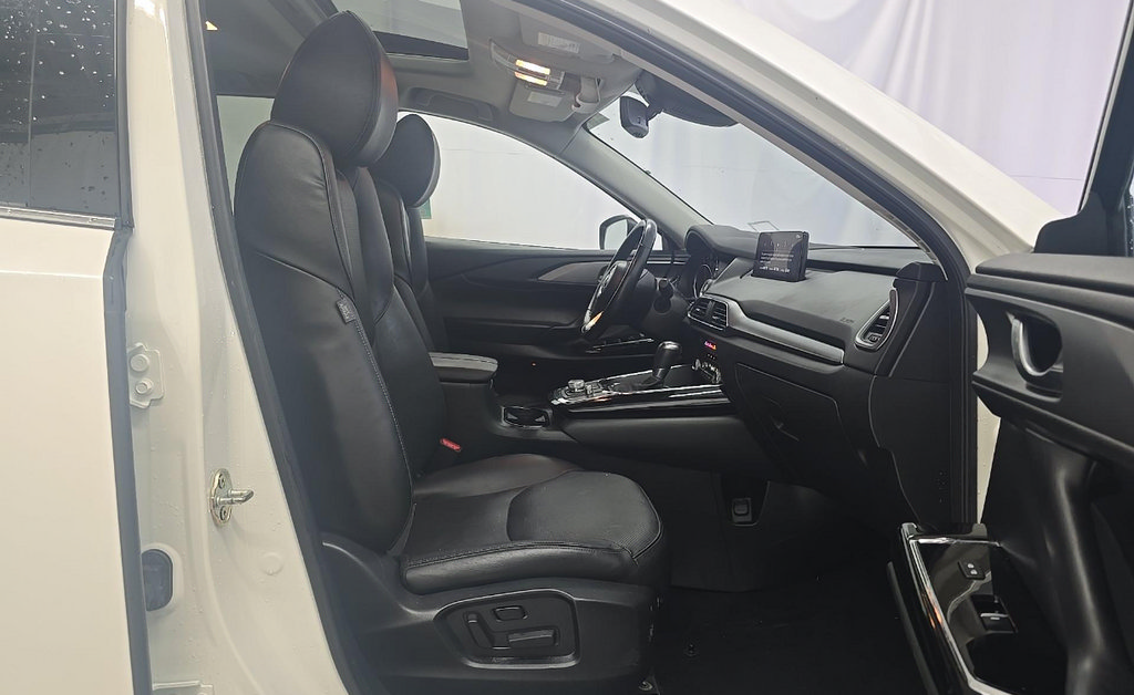 Used 2023 MAZDA CX-9 Touring Plus AWD/4WD image 12