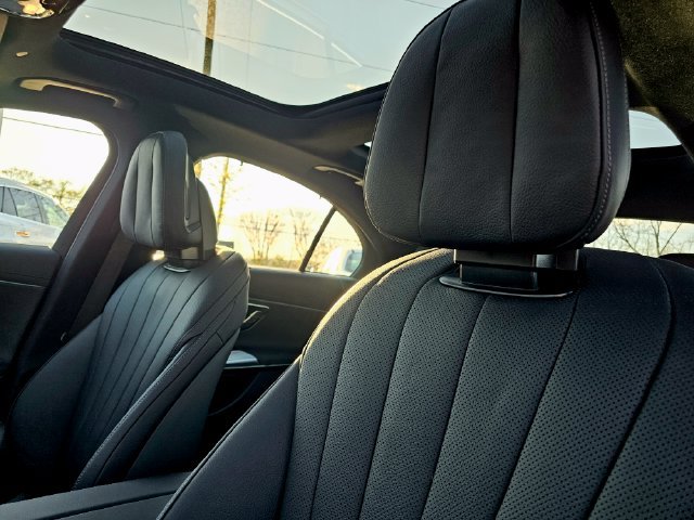 New 2026 Mercedes-Benz E 450 4MATIC Sedan image 17
