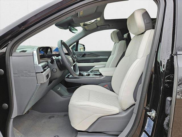 New 2025 Cadillac Escalade IQ Sport 1 w/ Smart Trailering package image 15