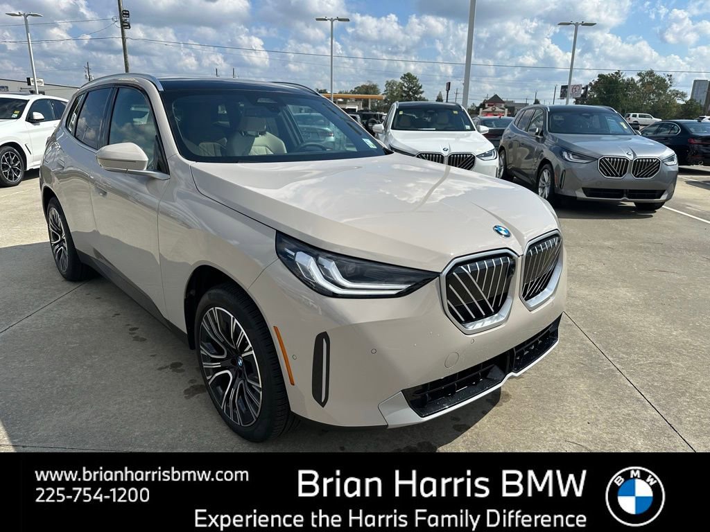 Certified 2025 BMW X3 xDrive30i w/ Premium Package image 3