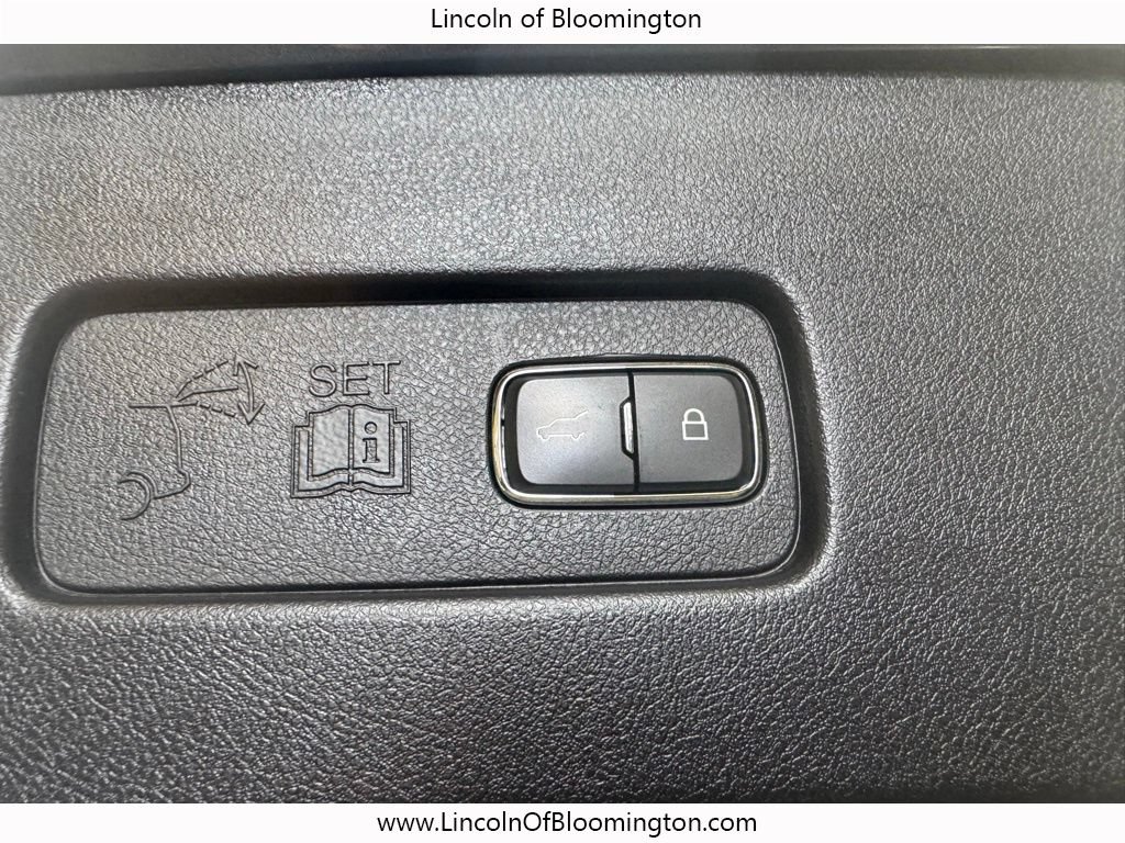 Used 2020 Lincoln Aviator Reserve w/ Equipment Group 202A AWD/4WD image 31