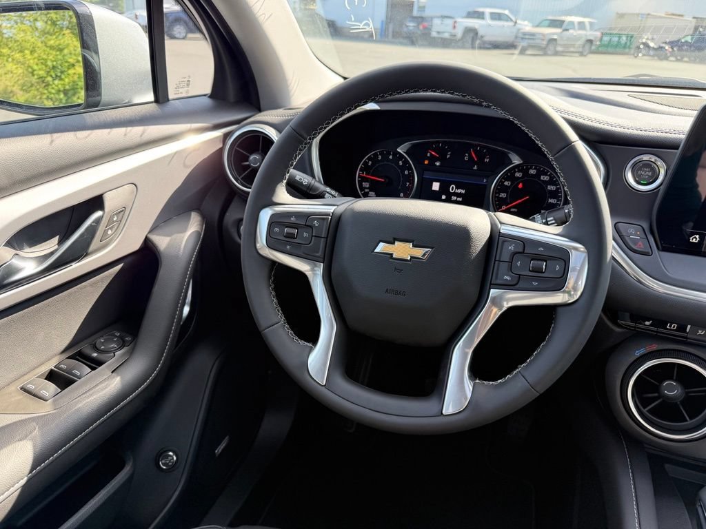 New 2026 Chevrolet Blazer LT w/ Sound & Technology Package AWD/4WD image 16