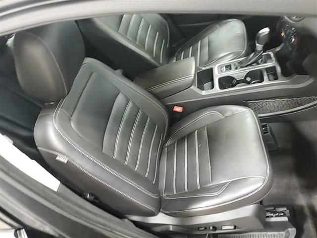 Used 2017 Ford Escape Titanium AWD/4WD image 5