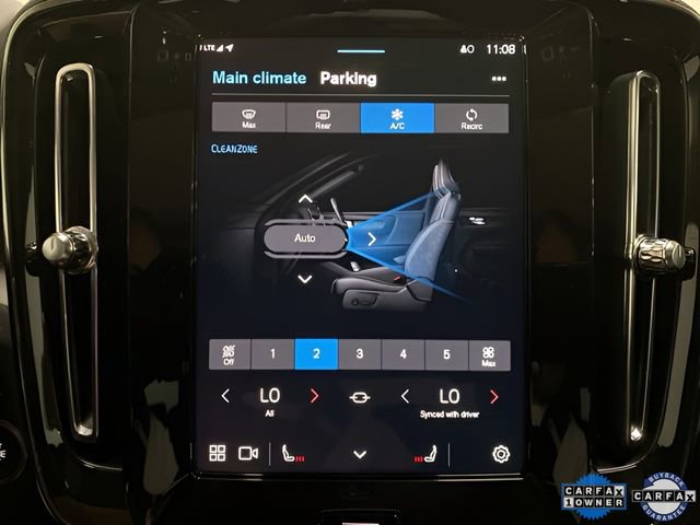 Used 2025 Volvo XC40 B5 Plus image 44