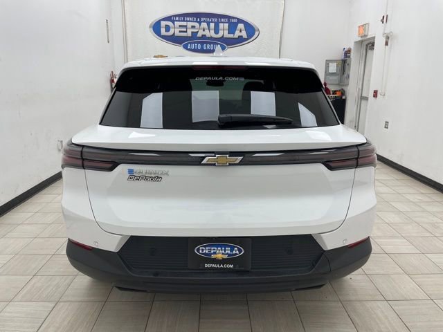 New 2026 Chevrolet Equinox EV LT image 17