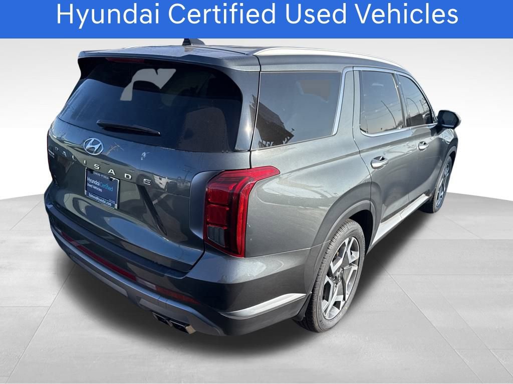 Used 2023 Hyundai Palisade Limited image 3