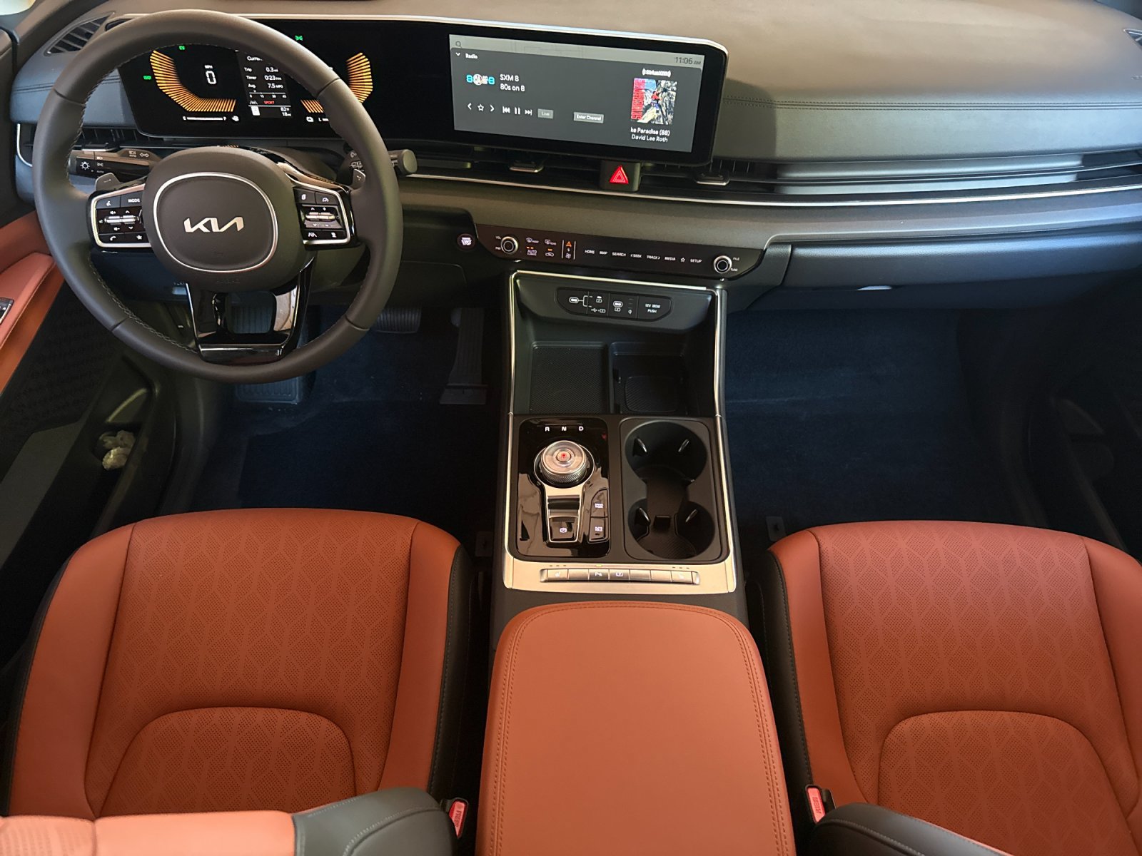 New 2026 Kia Carnival EX FWD image 13