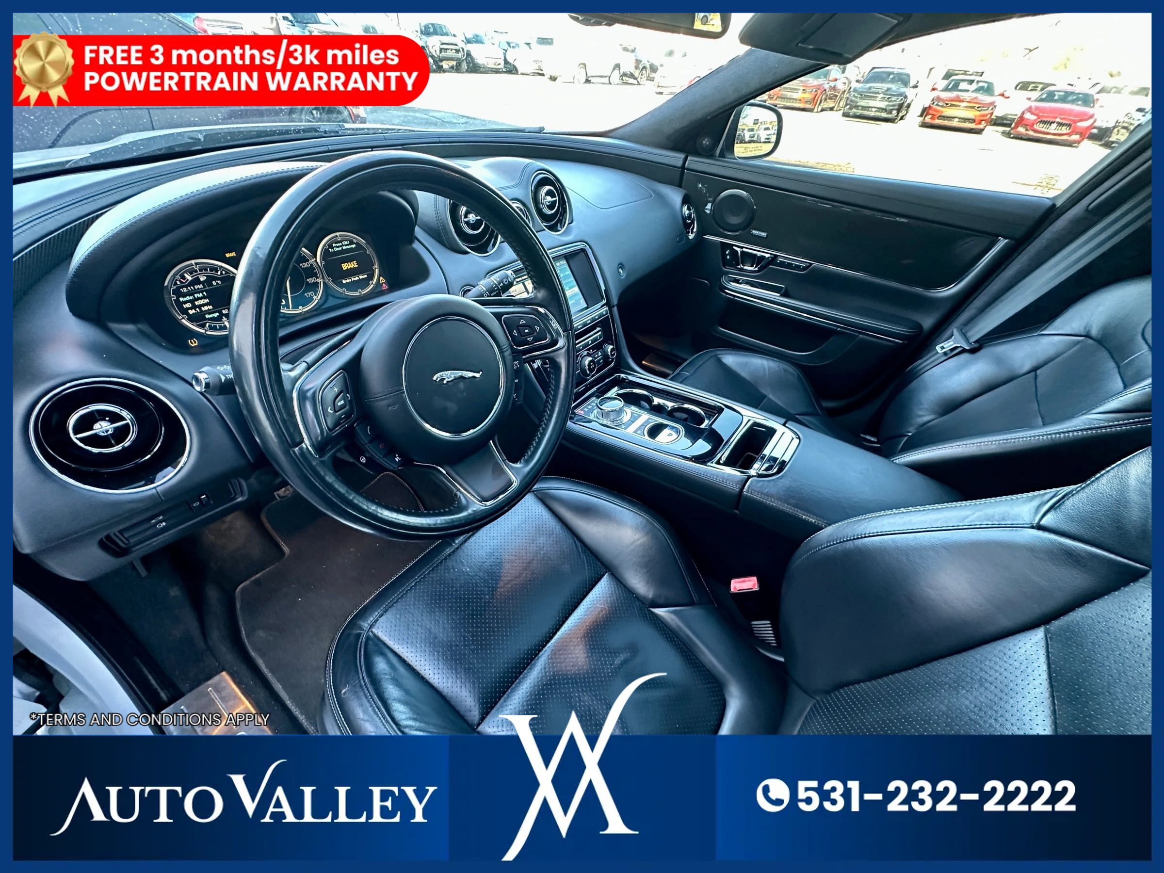 Used 2015 Jaguar XJ AWD image 17