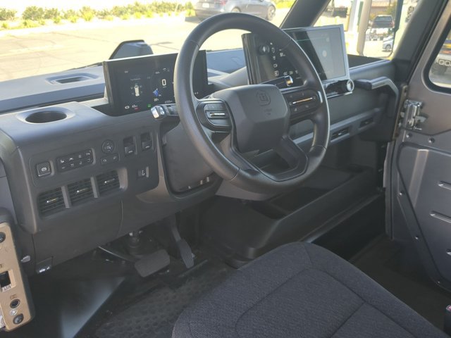 Used 2024 Chevrolet Brightdrop 600 w/ Commercial Equipment Package AWD/4WD image 10