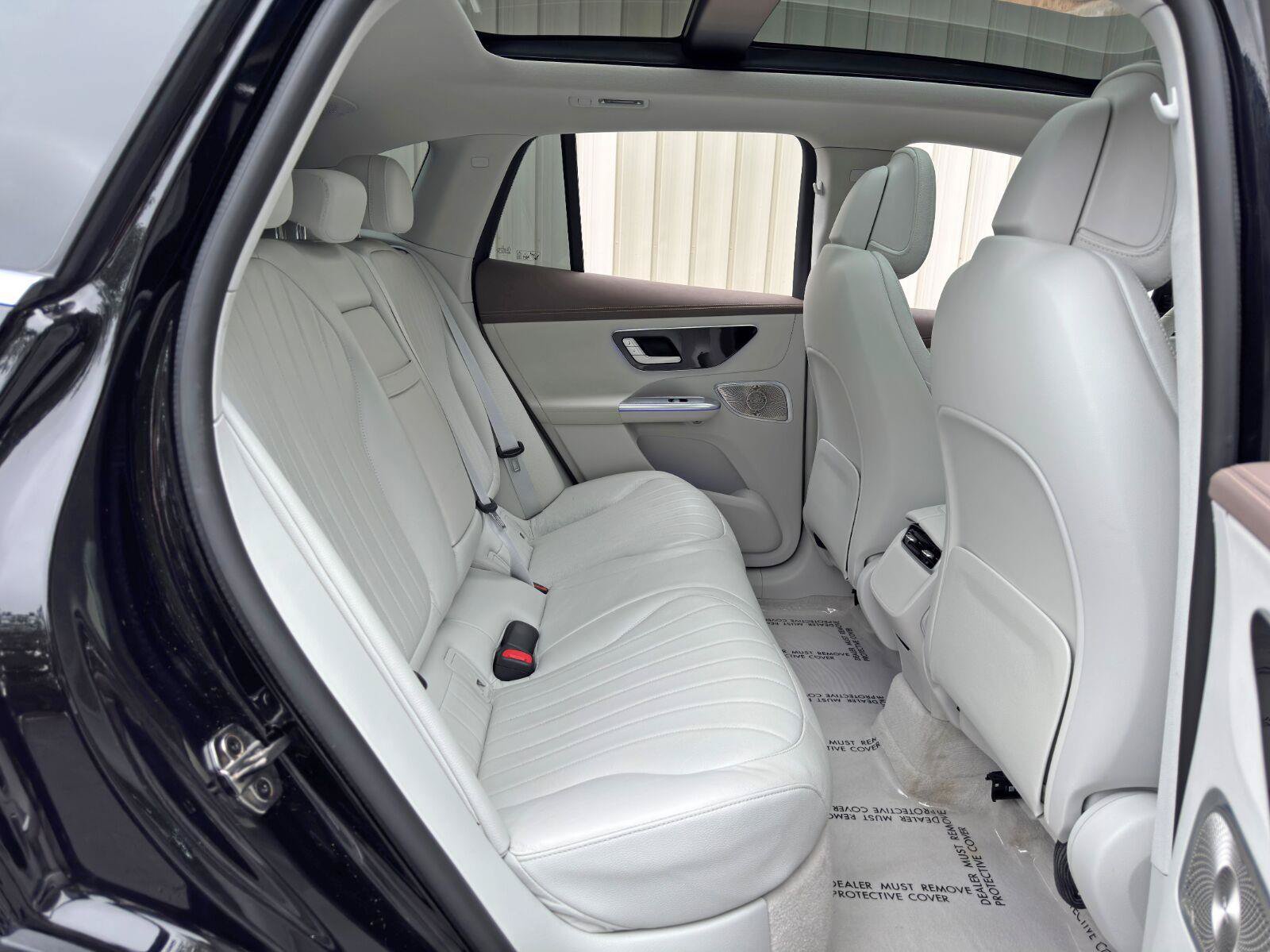 Used 2023 Mercedes-Benz EQE 500 4MATIC SUV image 46