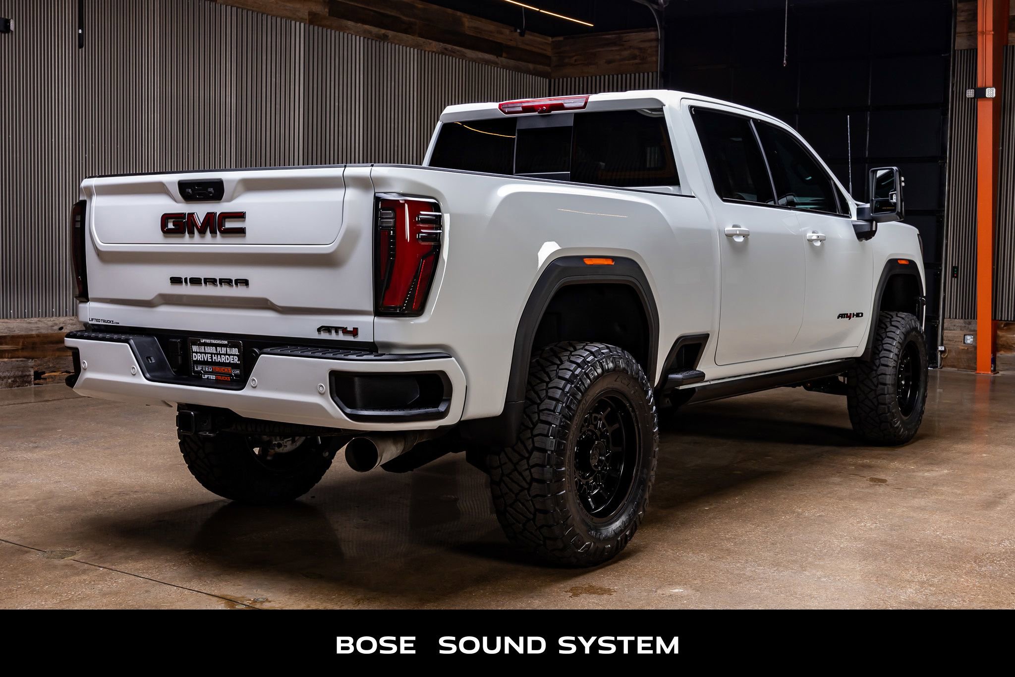 Used 2025 GMC Sierra 2500 AT4 w/ AT4 Premium Plus Package image 10