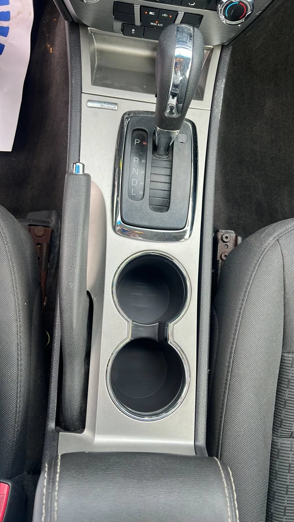 Used 2010 Ford Fusion SE FWD image 22