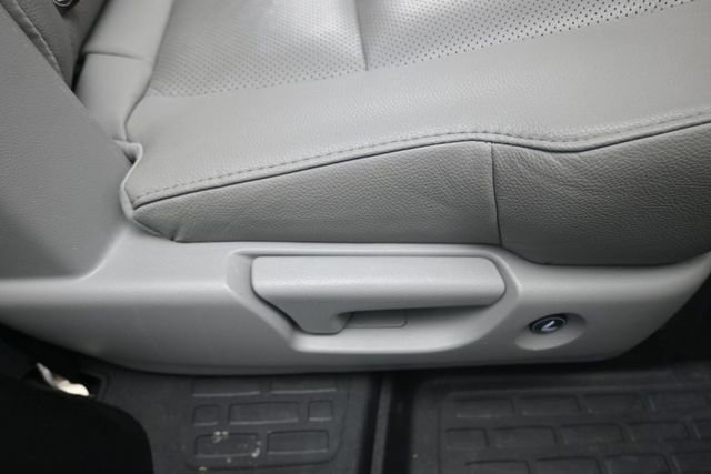 Used 2022 Honda Pilot Elite image 34