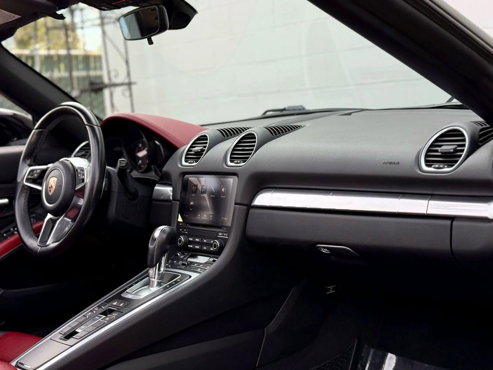 Used 2017 Porsche 718 Boxster image 16