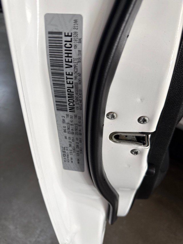Used 2019 RAM 5500 Tradesman w/ Safety Group AWD/4WD image 47