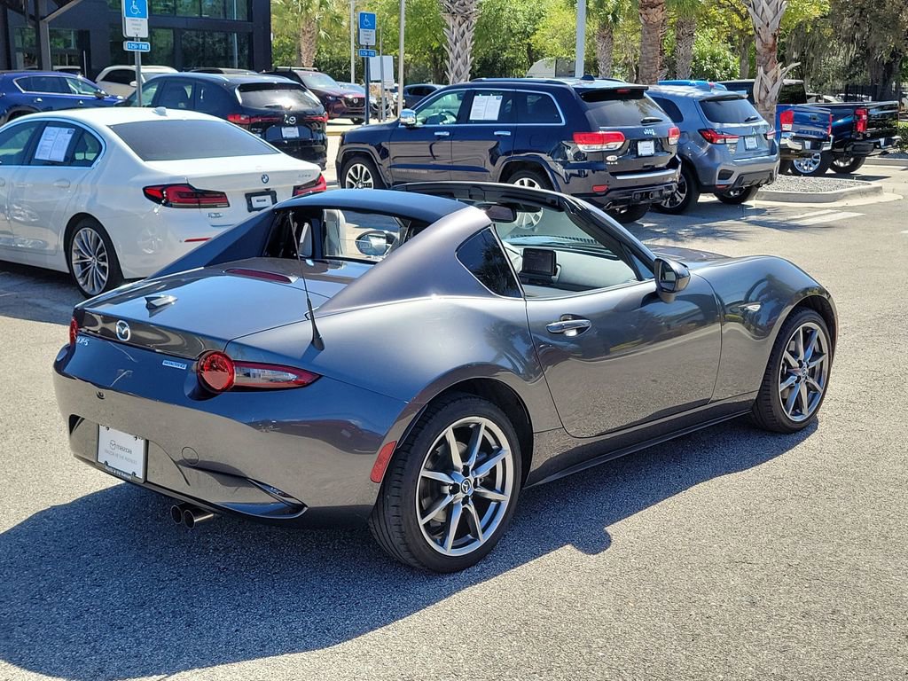 Used 2021 MAZDA MX-5 Miata RF Grand Touring RWD video 4