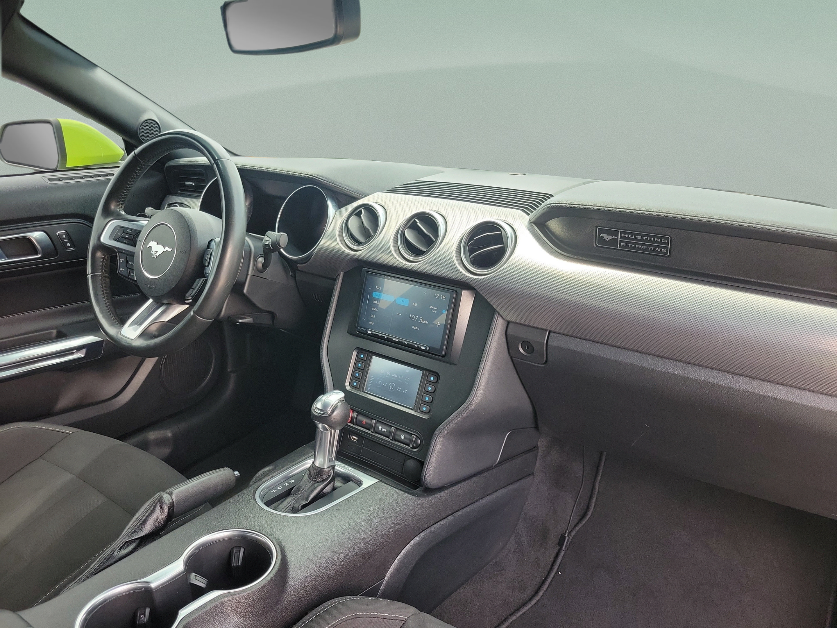 Used 2020 Ford Mustang GT w/ Black Accent Package RWD image 29