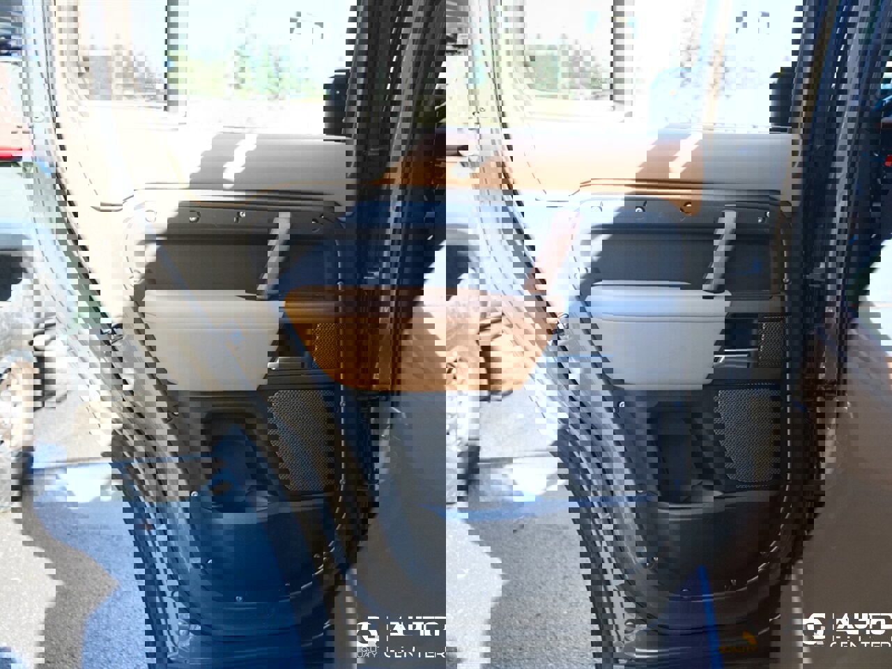 Used 2021 Land Rover Defender 110 X image 33