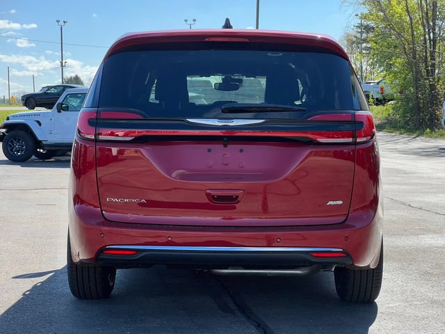 New 2026 Chrysler Pacifica Select AWD/4WD image 45