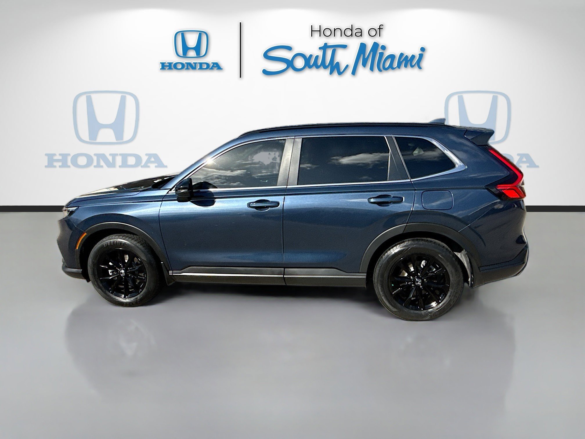 Used 2024 Honda CR-V Sport-L image 4